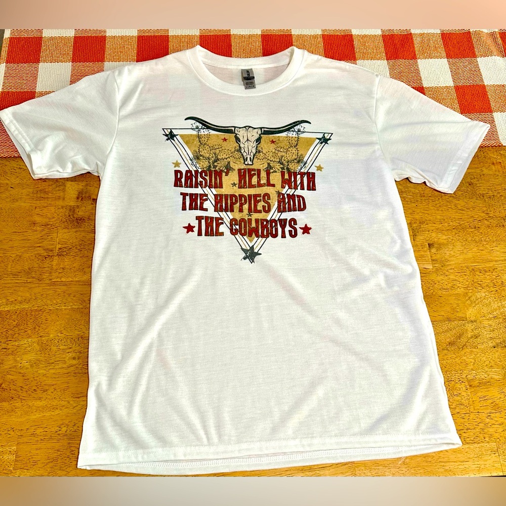 New Country Western Short Sleeve Tee Women’s Unisex Fit Size Large
